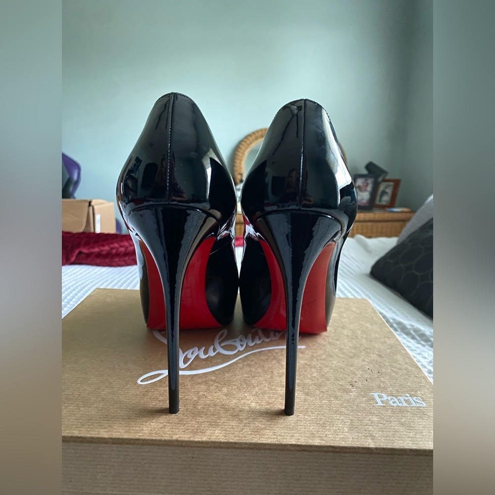 New Very Prive 120 Patent Leather Louboutin Heels